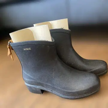 AIGLE 블랙 숏부츠