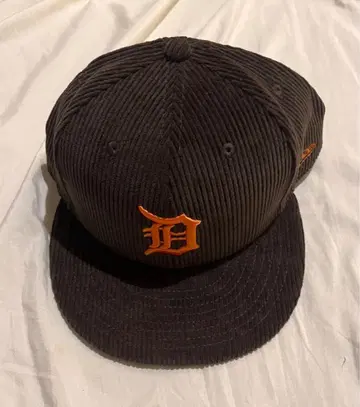 다크 브라운 코듀로이 야구 모자