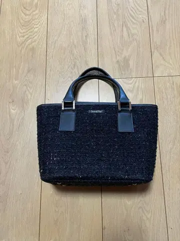 사만사베가 블랙 리버서블 핸드백