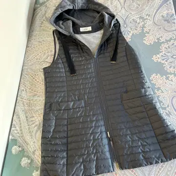 레리안 후드 부착 베스트 베스트 11