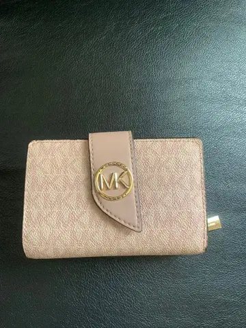 MICHEAL KORS / 2단 접이식 지갑 [ 정품 ]