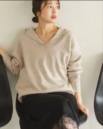 NOBLE 접결 턱 편직 후드 풀오버