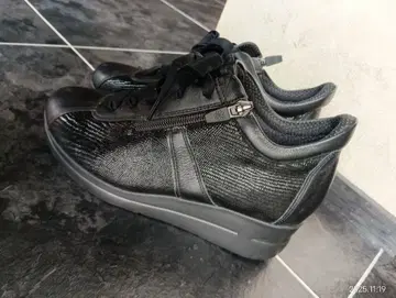 새상품!!BeauFort 스니커즈