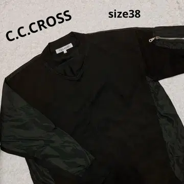 [ C.C.CROSS ] 맨투맨 트레이닝복 이소재 척 size 38