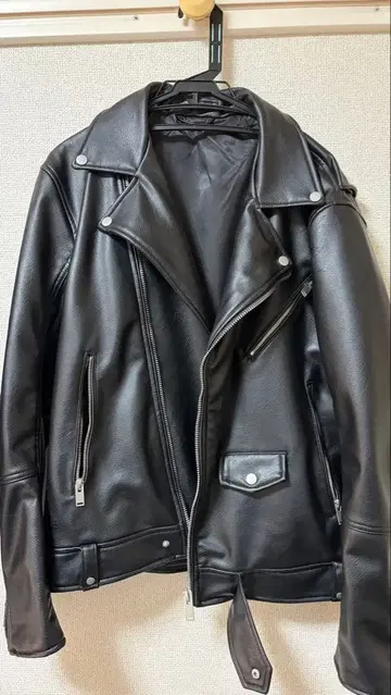 ZARA 인조 가죽 라이더 자켓
