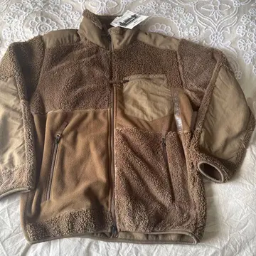 UNIQLO 엔지니어드 가먼츠 플리스 자켓