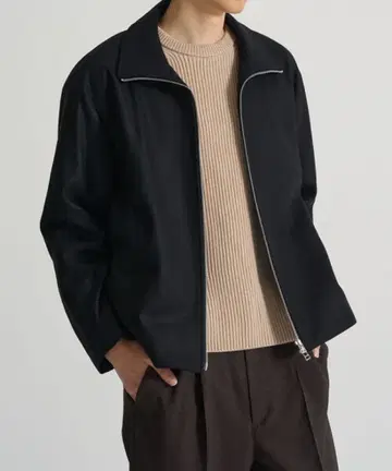 블랙 집업 자켓