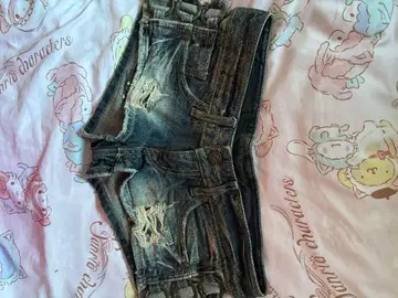 데님 숏팬츠 S 사이즈 데미지 가공 d.i.a