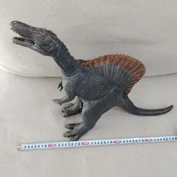 스피노사우루스 피규어