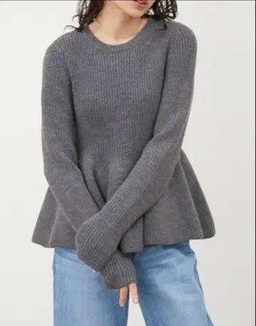 미라 오웬 페플럼 니트