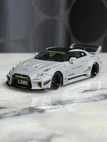 CM 모델 GT-R 슈퍼 실루엣 LBWK GT-R R35