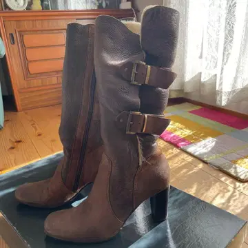 ON TIME 힐 어그 부츠