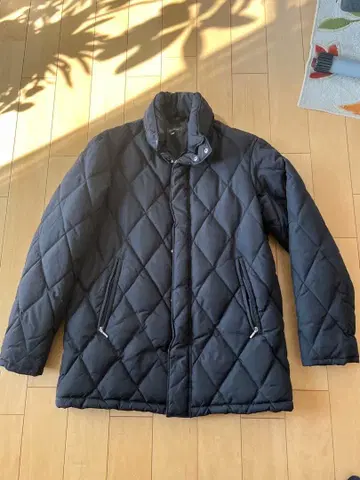 블랙 다운 자켓 M 사이즈 PERIPHERIQUE