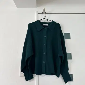 새상품급 리브 짜임 다크 그린 긴팔 가디건 가디건 긴팔 앞 버튼