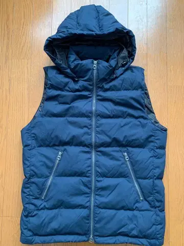 유나이티드 애로우즈 네이비 다운 베스트 M 새상품급