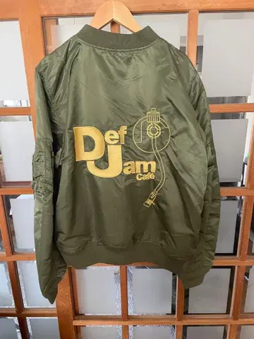Def Jam Cafe ALPHA industries MA-1 자켓