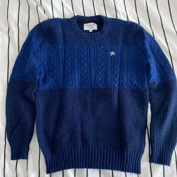 아놀드 파머 네이비 케이블 니트 스웨터