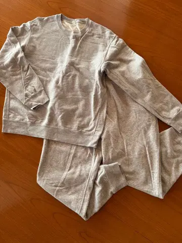 [ UNIQLO ] 그레이 맨투맨 세트