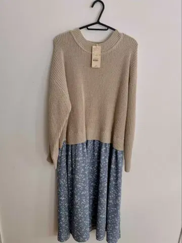 미사용 새상품 studio CLIP 니트 스커트 셋업 프리 사이즈