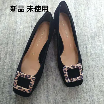 블랙 레오파드 무늬 힐 펌프스 23.5cm