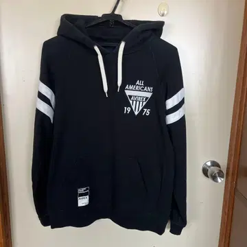 AVIREX 블랙 후드티 후드 부착