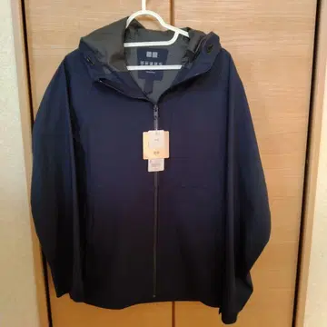 UNIQLO 블록 테크 후드티 ( 3D 컷 ) 네이비 S 사이즈