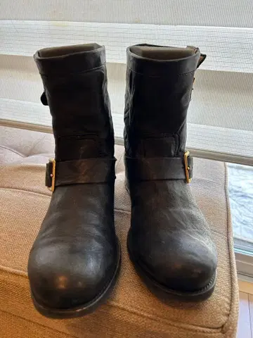 블랙 가죽 엔지니어 부츠