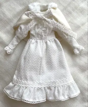 드레스와 케이프만 GMDC22-13Galum 드레스 컬렉션 리본 케이프