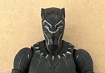 현상품 MAFEX 블랙팬서