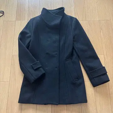 BALLSEY 투모로우랜드 블랙 더블 버튼 코트