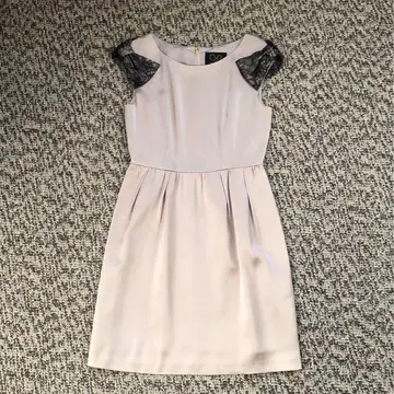 파티 드레스 베이지