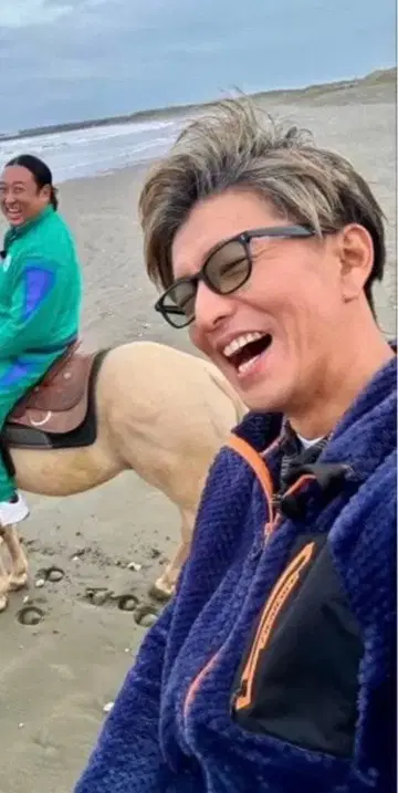 새상품 워크맨 다이아 플리스 안감 알루미늄 베스트 네이비 M 사이즈