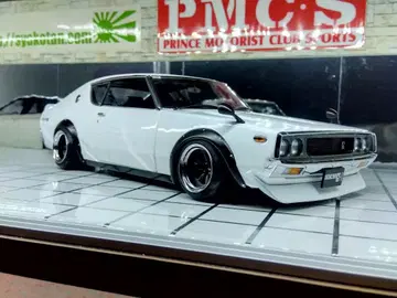 교쇼 1/18 닛산 스카이라인 2000GT-R (KPGC110) 커스텀