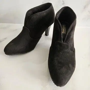 SANCLEA 산클레어 앵클부츠 고급 스웨이드 블랙 M