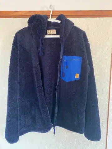 ALMOND 플리스 자켓 네이비