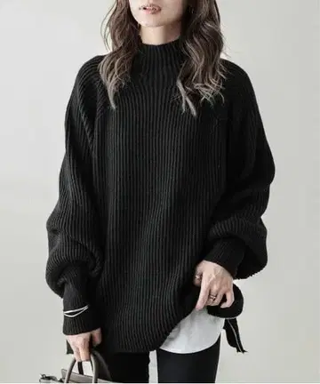 거의 미사용 새상품 사이드 지퍼 오버 사이즈 니트