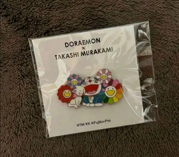 도라에몽 x 무라카미 다카시 핀즈 핀 배지