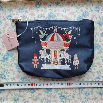 발레리나 자수 파우치 네이비