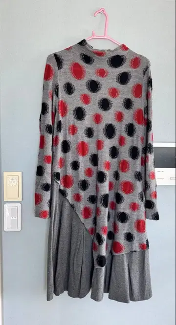 t.b 도트 무늬 비대칭 울 100% 긴팔 원피스 튜닉