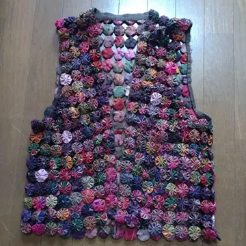 핸드메이드 요요 퀼트 베스트