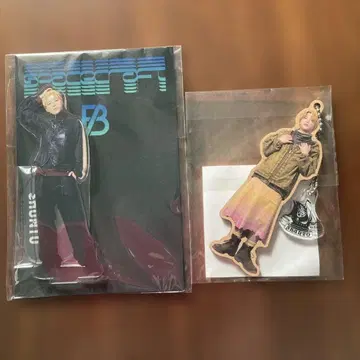 BE:FIRST (SHUNTO) 아크릴 스탠드와 참 세트