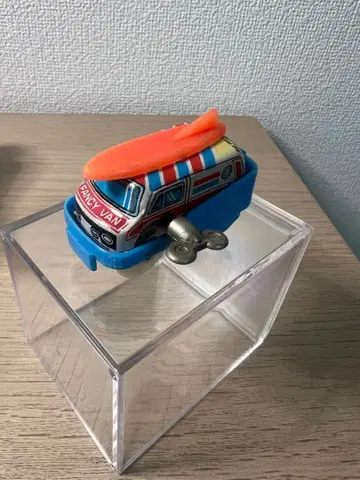 레트로 태엽식 양철 미니카