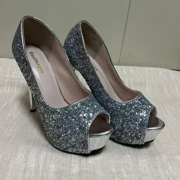 글리터 실버 오픈토 하이힐