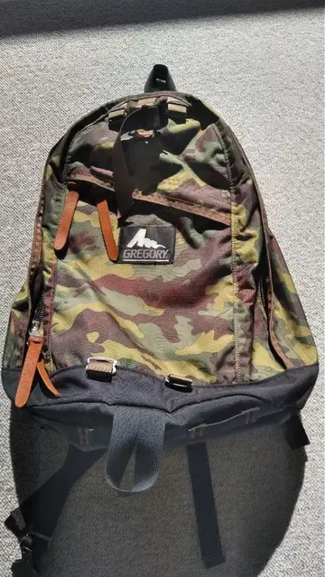 GREGORY 데이팩 그레고리 구 로고