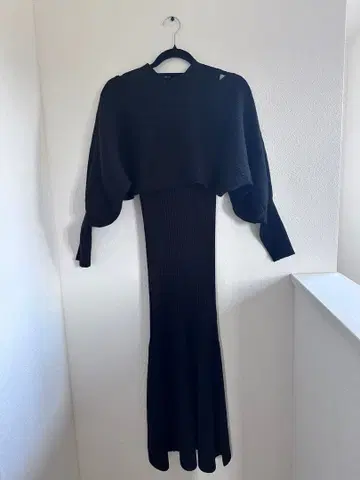 블랙 플레어 원피스