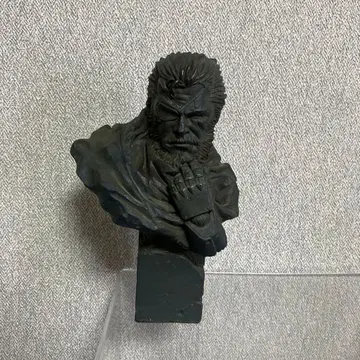 메탈기어솔리드 스네이크 피규어(구리상)