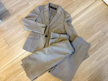 3세트 UNITED ARROWS 베이지 팬츠 수트 스커트