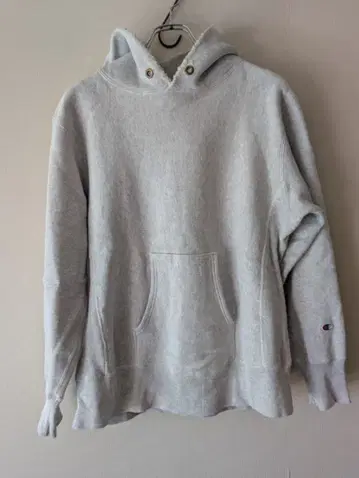 Champion 그레이 후드티 후드 부착