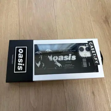 CASETiFY Oasis Ticket Case