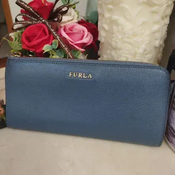 세일 (새상품급) 훌라 블루 장지갑